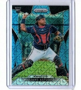 2019 Panini Prizm Blue Mojo 245/399 Willians Astudillo #203 Rookie RC  Twins