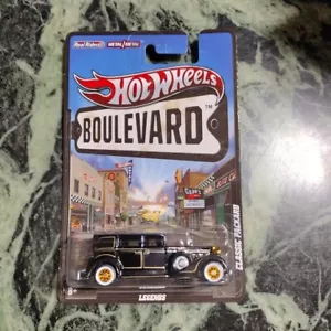 Hot Wheels Boulevard  Classic Packard black gold wheels  - Picture 1 of 19