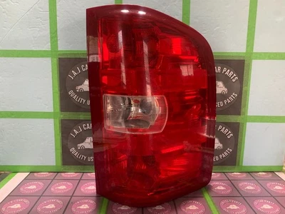 Chevy Silverado 1500 2008 conjunto de lámpara de luz trasera derecha OEM Foto 1 de 4