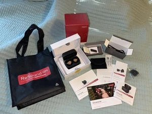 ReSound OMNIA CUSTOM HEARING AIDS, RECHARGEABLE BLUETOOTH CAPABLE PRE-OWNED - Picture 1 of 9