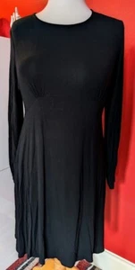 DOROTHY PERKINS BLACK LIGHTWEIGHT FIT & FLARE TEA DRESS - SIZE UK 18 - Picture 1 of 10
