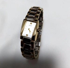【Seiko】SEIKO Transformable Face Watch New Battery - Picture 1 of 4