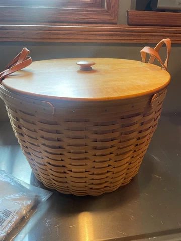 Longaberger Corn Basket Leather Handle LG Protector natural liner family Signed Cover