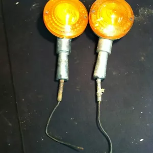 Yamaha Tx Xs 650 Turn Signals Make Offer - Picture 1 of 6