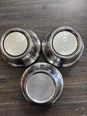 Juego de 3 bujes centrales de acero inoxidable chevrolet monte carlo años 70 nuevos de stock Foto 1 de 4