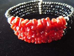 7"-8" Memory wire bracelet with Swarovski Crystals and 100% Natural Coral - Picture 1 of 4