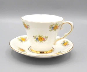 Taza de té y platillo floral vintage Gladstone hueso inglés china - borde dorado (K) - Imagen 1 de 5