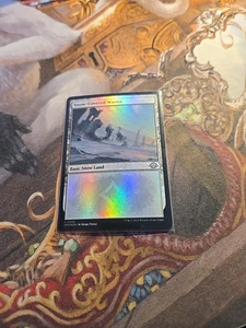 Snow-Covered Wastes Foil MTG MH3 - Pack Fresh - - Picture 1 of 2