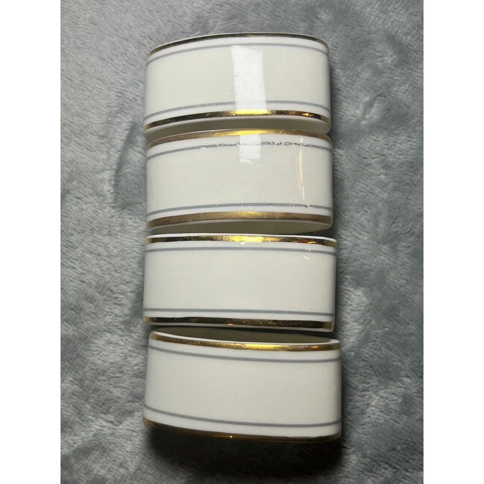 Juego de comedor Regency vintage de porcelana inglesa con adornos de oro blanco Foto 1 de 3