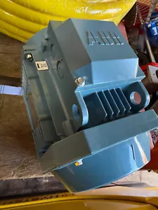 ABB 3 Phase 1.5KW Electric Motor 2 Pole 2906 RPM IE3 M3AA 90L 2 M3AA090L2 Foot - Picture 1 of 5