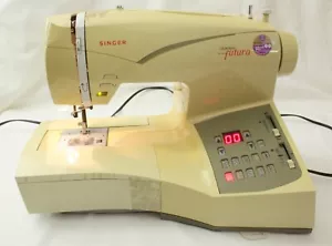 Singer Quantum Futura CE-200 Computerized Sewing/Embroidery Machine PARTS ONLY - Picture 1 of 20