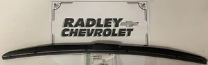 NEW GM OEM 19-22 SILVERADO SIERRA 1500 WINDSHIELD WIPER BLADE GMC 84578275 - Picture 1 of 1