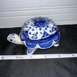 Porcelain Gzhel Tortoise Turtle Figurine hand painted Russian - Picture 1 of 5
