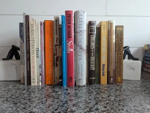 Holocaust Survivor Memoirs History Books Auschwitz Jews Lot of 18 Vintage - Imagen 1 de 20