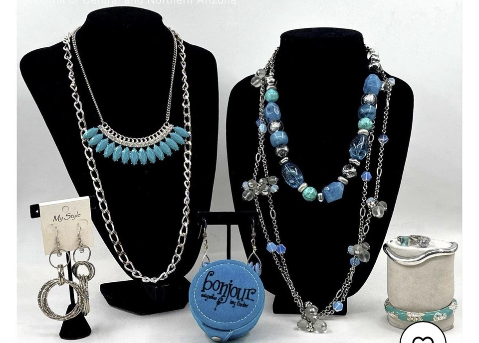 Ralph Lauren, Ann Taylor Loft conjunto de joyas de metal mixto, precioso azul. Foto 1 de 4