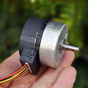24H DC12V PWM Brushless Servo Motor CW/CCW Built-in Drive Encoder For Nidec - Picture 1 of 6