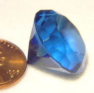 Butw (10) 20 MM Diamant en Forme De Lapidaire Sculpture 7831A - Imagen 1 de 1