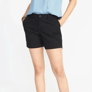 NWT Old Navy Mid-Rise Everyday Twill Shorts Womens Chino 5” inseam Black Size 6 - Picture 1 of 14