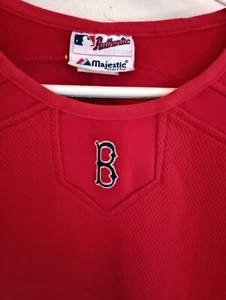 Boston Red Sox Shirt Sweater Majestic MLB Men's Size XL Red Embroidered Fenway  - Picture 1 of 7