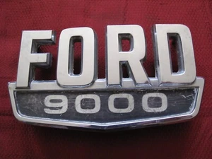 1967-74 Ford 9000  Fender  Emblem Ornament Trim Badge - Picture 1 of 8