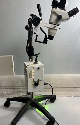 Microscopio colposcopio Binovia 20x soporte con filtro verde Foto 1 de 4