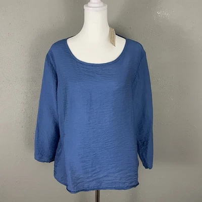 NUEVA Blusa Azul Suelta Corte Talla M Parte Trasera Top Texturizada Arte para Usar Lagenlook Foto 1 de 4