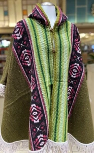 HANDMADE ECUADORIAN SHEEP WOOL PONCHO, UNISEX, Green, FREE SHIPPING IN THE USA - Picture 1 of 3