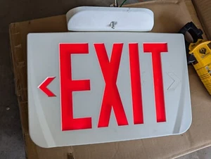 Emergi-Lite Lumacell Exit sign -PLASTIC, self-powered (PREWIN3R) - Bild 1 von 5