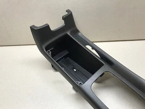 02-06 TOYOTA CAMRY CONSOLE CUP HOLDER TRIM PANEL FACTORY GEAR SHIFTER - Imagen 1 de 4