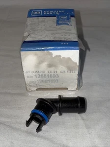 Acdelco 12681693 Chevy Camaro 10-15 GM Original Equipment PCV Hose Adapter - Picture 1 of 1