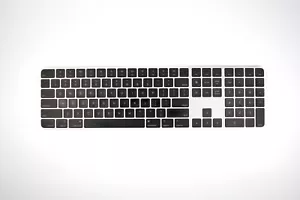 Teclado mágico Apple A2520 Touch ID teclado numérico USB-C a Lightning QWERTY EE. UU. - Imagen 1 de 3