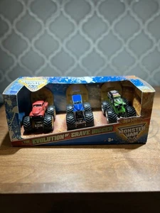 Hot Wheels Monster Jam Evolution Of Grave Digger 3 Pack 2007  25th Anniversary - Picture 1 of 5