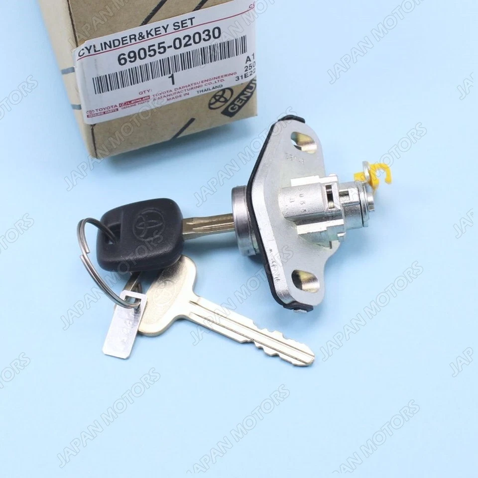 Factory Toyota Matrix Corolla 2006-2008 Trunk Lid Lock Cylinder 6905502030 OEM