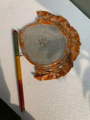 Коллекционная деревянная ручка ручной вязки ткани красивый ручной движущийся вентилятор панки - Изображение 1 из 4