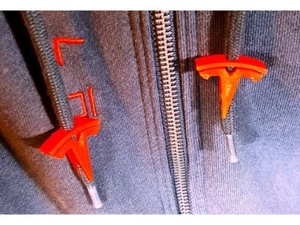 Sudadera con capucha tope con cordón para logotipo de Tesla - Impreso en 3D - Imagen 1 de 5