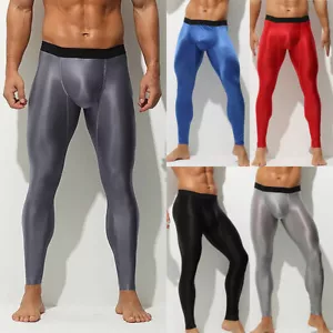 Pantaloni Uomo Sexy Lucidi Olio Alta Elastica Plastica Stretti Leggings Fitness Taglie Forti - Foto 1 di 32