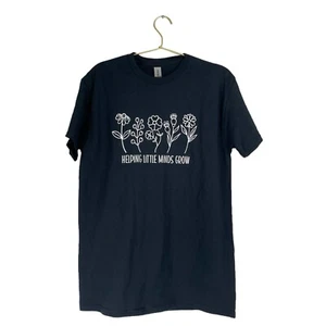 Helping Little Minds Grow T-Shirt - Inspirational Flowers Teacher Tee Size M 486 - Picture 1 of 4