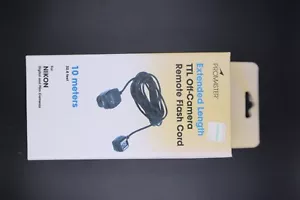 Promaster Extended Length TTL Off-Camera Remote Flash Cord 10 meters - Picture 1 of 1