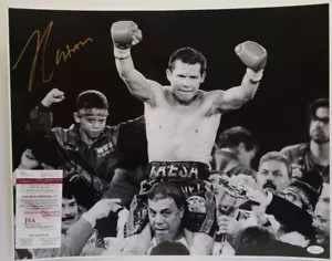 JULIO CESAR CHAVEZ Autographed MEXICAN BOXING LEGEND 16x20 Photo. WITNESS JSA - Picture 1 of 4
