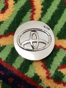 04 11 Toyota Avalon Sienna Venza Camry Centercap Chrome Finish 4260308020 1piece - Picture 1 of 5