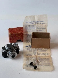 Vintage Japan 1950's Hit Submarine Miniature Camera Bundle - Nice Condition - Picture 1 of 16
