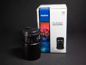 Excellent Boxed OLYMPUS M.ZUIKO DIGITAL 60mm f2.8 ED Macro - Picture 1 of 3