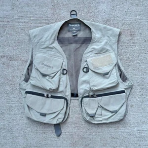 Simms Fishing Men’s Beige Gray Angler Vest Multi Pocket Size Medium - Picture 1 of 8