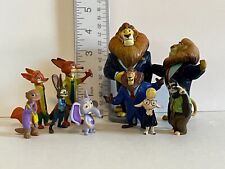 Preços baixos em Boneco de ação Zootopia Desenhos Animados e Personagens de  TV Figuras de Ação