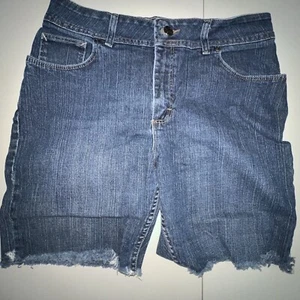 Vintage Lee Riders Shorts women’s Sz 14 High Waist Mom Jean Cut Offs - Picture 1 of 11