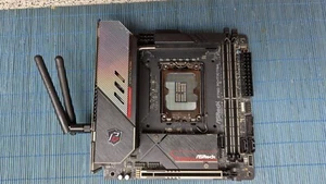 AsRock Z790 Phantom Gaming-ITX/TB4 Intel DDR5 S1700 (ASRock Z790 PG-ITX/TB4) - Bild 1 von 5