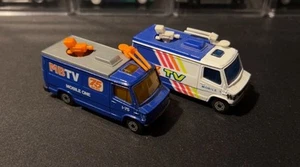 Matchbox - 1989 TV News Truck Lot x2 Variations Mobile 1 Macau Rock TV Thailand - Picture 1 of 14