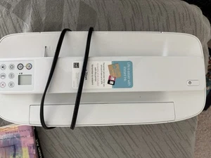 HP 3700 Deskjet Printer - Picture 1 of 3