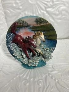Wild Running Horses Platform Plate Statue - Bild 1 von 14