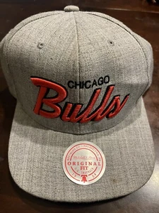 Chicago Bulls B Ball Mitchell and Ness Hat Cap Snapback Gray Adjustable Fit - Picture 1 of 3